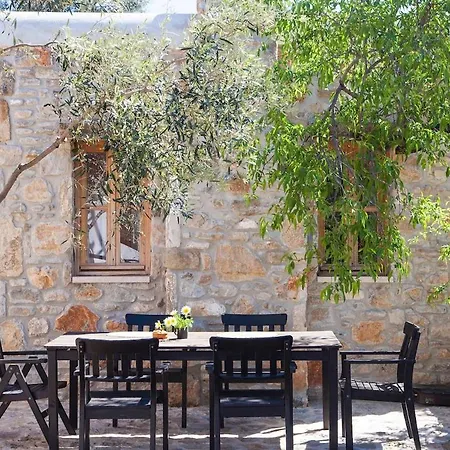 Gocakapi Datca Tasevler 1 Homestay Cumali