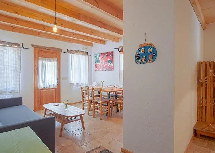 Gocakapi Datca Tasevler 1 *